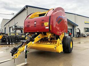 2023 New Holland ROLL-BELT 460