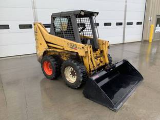 2000 Gehl SL4635SX Loader