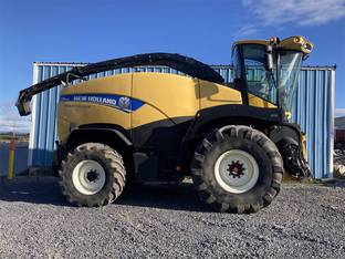2014 New Holland FR850