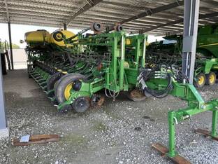 2020 John Deere 1775NT