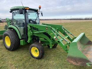 2016 John Deere 4066R
