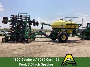 2011 John Deere 1890