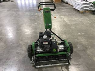 John Deere 260SL