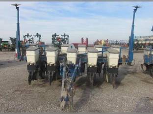 2004 Kinze 3000