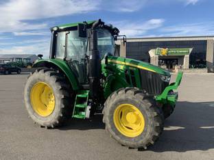 2023 John Deere 6110M
