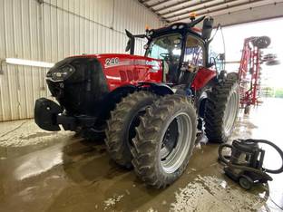 2022 Case IH MAGNUM 240 CVT
