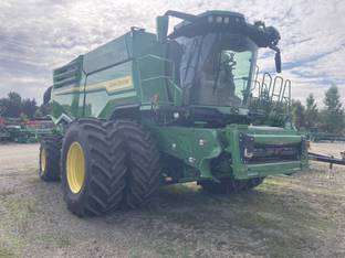 2022 John Deere X9 1100