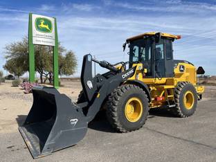 2023 John Deere 544 P