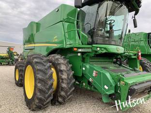 2023 John Deere S770