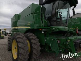 2023 John Deere S770