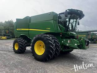 2023 John Deere S790