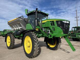 2023 John Deere 600R