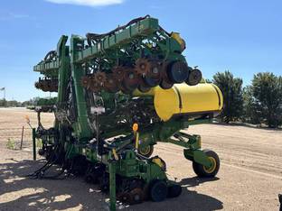 2016 John Deere 1725 CCS