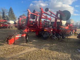 2015 Titan YIELDTRAC 24R30