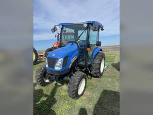 2016 New Holland BOOMER 3045