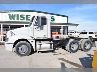 2005 Freightliner COLUMBIA 120
