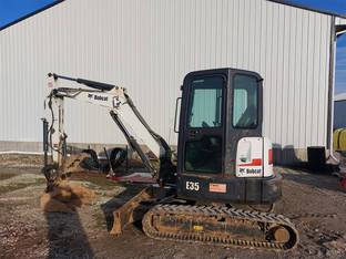 2012 Bobcat E35