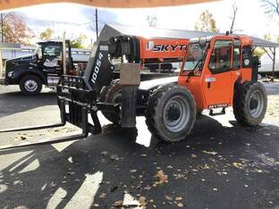 2023 JLG 10054
