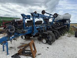 2015 Kinze 4900