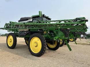 2022 John Deere 412R