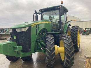 2018 John Deere 8320R