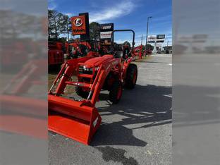 2025 Kubota L3302HST