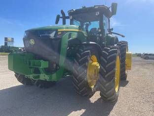 2023 John Deere 8R 340