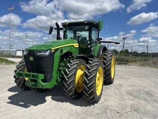 2023 John Deere 8R 340
