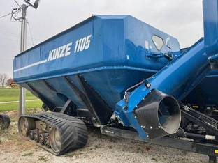 2021 Kinze 1105