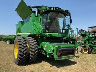 2023 John Deere S780