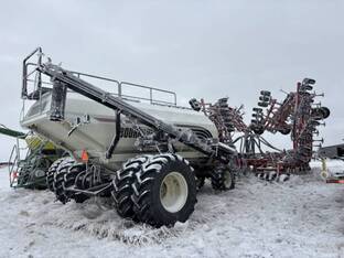 2008 Bourgault Industries Ltd. 5710 SERIES 2