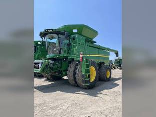 2023 John Deere S780