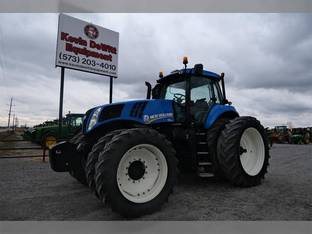 2011 New Holland T8.330