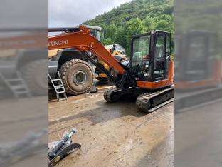 2023 Hitachi ZX60USB-5