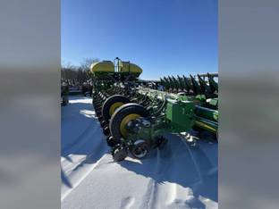 2020 John Deere 1775NT