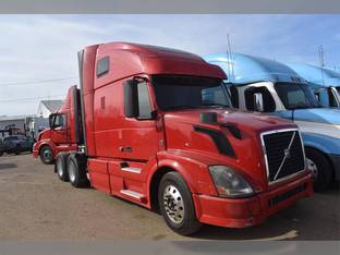 2013 Volvo VNL64T670