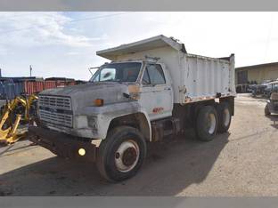 1988 Ford F900