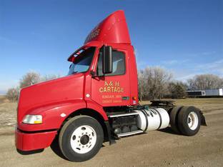 2007 Volvo VNL42T300