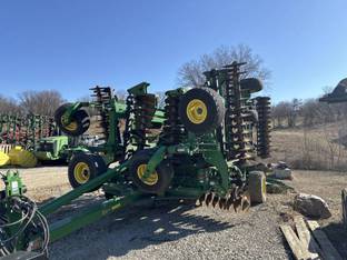 2021 John Deere 2660VT