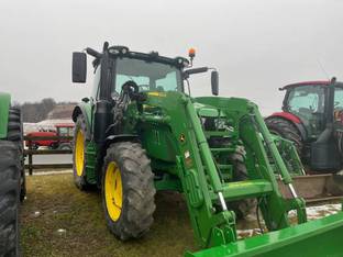 2016 John Deere 6130R