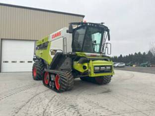 2021 Claas 8700TT