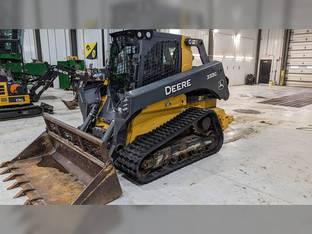 2018 John Deere 333G