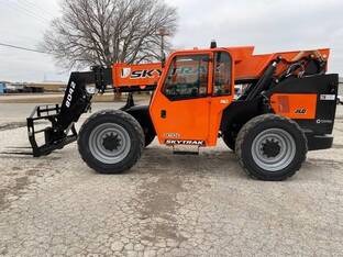 2024 JLG 8042