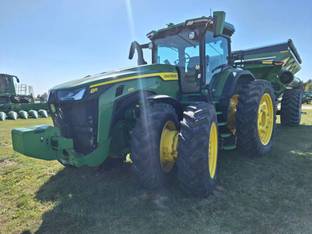 2023 John Deere 8R 370