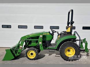 2023 John Deere 2032R