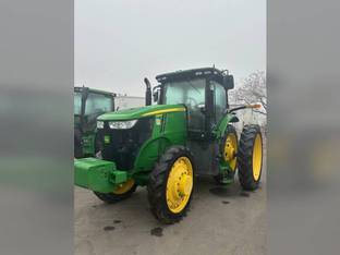 2016 John Deere 7270R