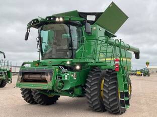 2023 John Deere S780