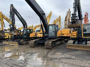 2023 Hyundai HX300LR