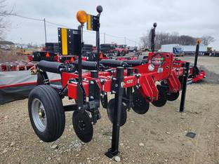 2024 Unverferth ZONEBUILDER