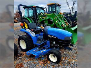 New Holland TC18